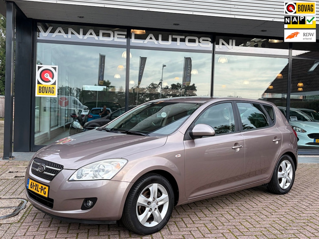 Kia Ceed Cee'd 2.0 X-ecutive 5Drs App-Connect Clima Cruise Trekhaak NL-Auto NAP Dealeronderhouden!