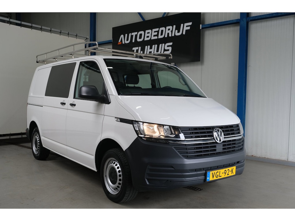 Volkswagen Transporter 2.0 TDI L1H1 26 DC - N.A.P. Airco, Cruise, Navi, Carplay, Trekhaak.
