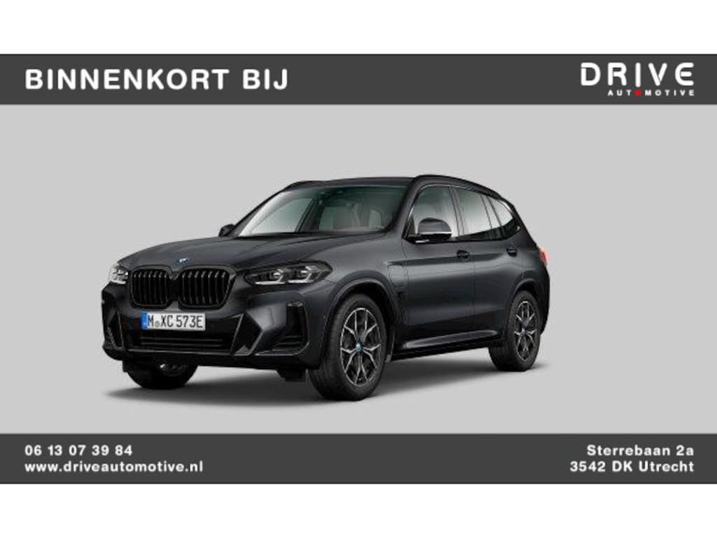 BMW X3 xDrive30e High Ex M-Sport LCI|Leer|Memory|Cam|Uniek: Individual Frozen Deep Grey|