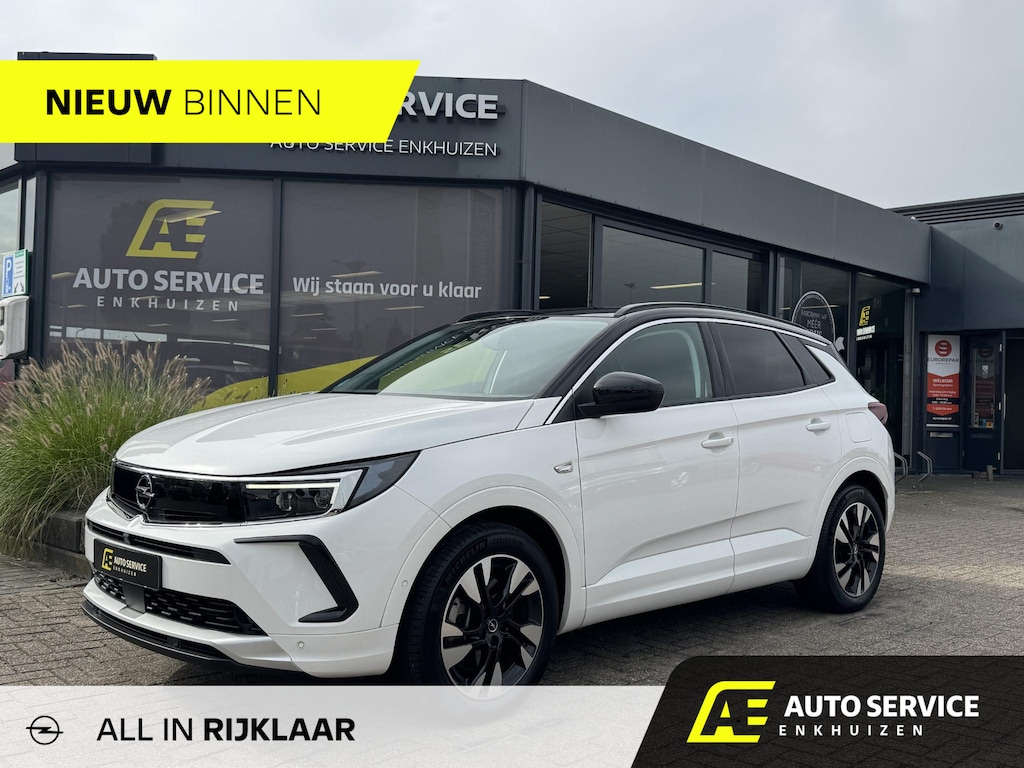 Opel Grandland 1.6 Turbo Plug-In Hybrid Level 3 Als nieuw!! en geheel rijklaar incl. garantie en beurt | Leer-Alcantara AGR stoelen | Keyless | 2x lader | Full LED | Cruise adaptief | Climate | Camera | Winterpakket met stuurverwarming | Carplay en Android auto