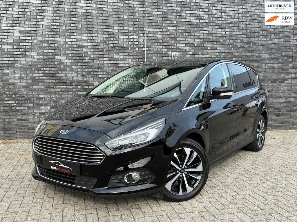 Ford S-Max 2.0 Titanium 241pk Aut|Camera V+A|Carplay|BLIS|Lane Assist|PCA|Trekhaak Mogelijk