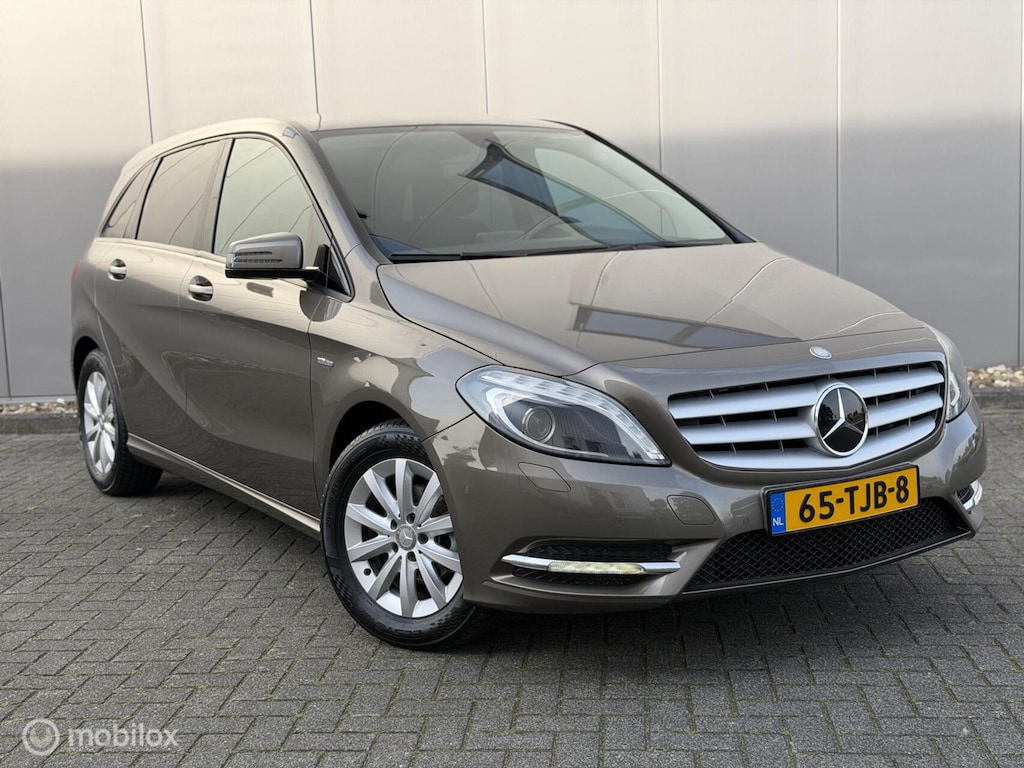 Mercedes-Benz B-klasse 180 Ambition|KETTING VV|XENON|CRUISE