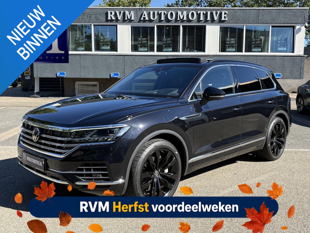 Volkswagen Touareg 3.0 TSI Elegance VAN: 56.900,- VOOR: 52.877,- UW HERFSTVOORDEEL: 4.023,- EURO | LUCHTVERING| ELEK. TREKHAAK| LEDER| PANO | STOELVENTILATIE + MASSAGE| ACHTERBANK VERWARMD| MEMORY STOEL| 360 CAMERA| MEGA VOL!|