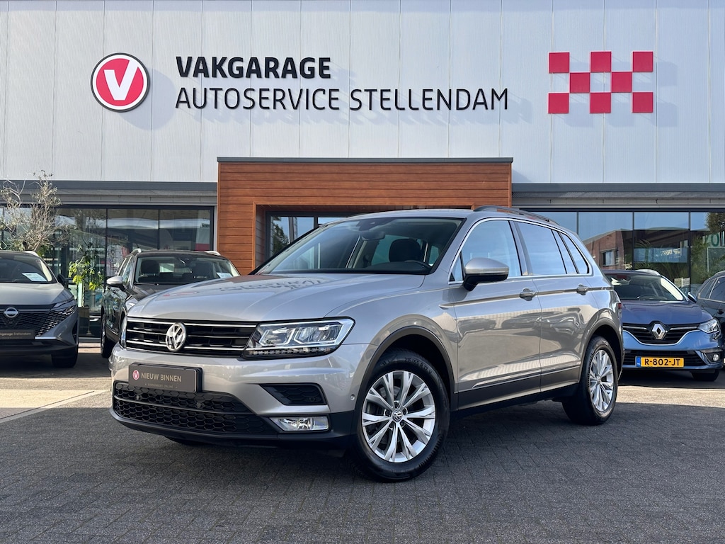 Volkswagen Tiguan 1.4 TSI Comfortline|1e Eigenaar|Camera|Navigatie|Weinig km|PDC Rondom