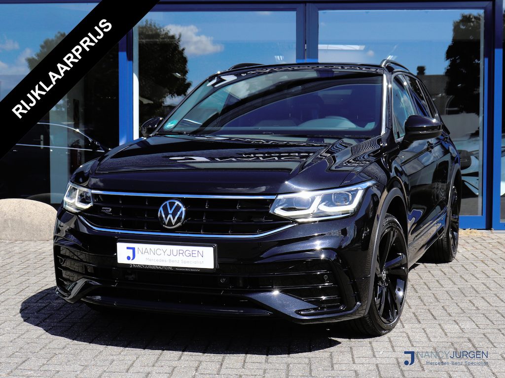 Volkswagen Tiguan 1.4 TSI eHybrid | R-Line Business+ | El. Pano Dak | Park Assist | Matrix LED | Apple Car Play/Android Auto | Winter Pakket | Top Comfort Stoelen | Trekhaak | Buitenspiegels in Kleur
