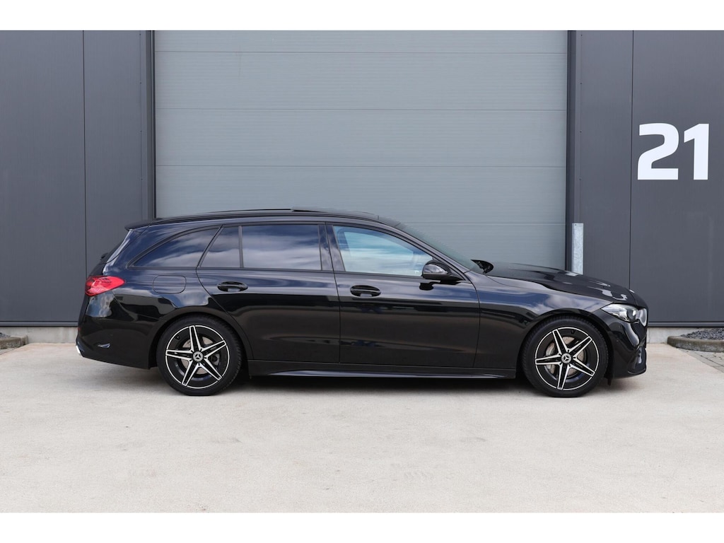 Mercedes-Benz C-klasse Estate 220 d AMG Line / Panoramadak / Burmester Surround / Massage Stoelen / Night Pakket / Trekhaak Wegklapbaar