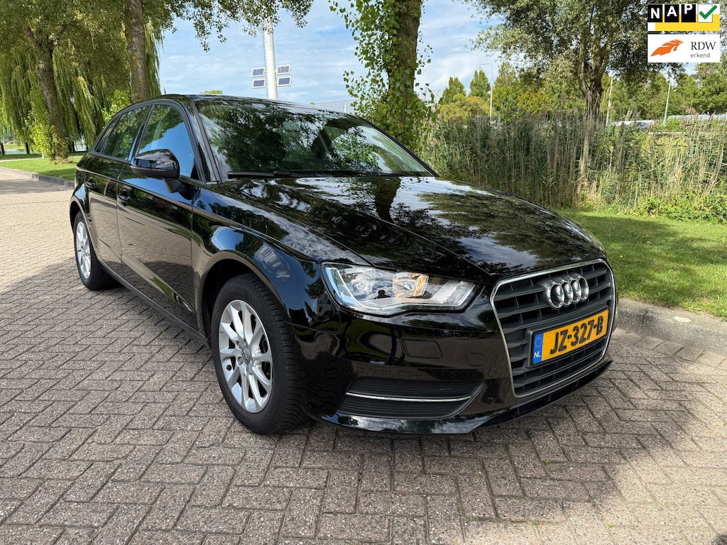 Audi A3 Sportback 1.2 TFSI Adrenalin Sport