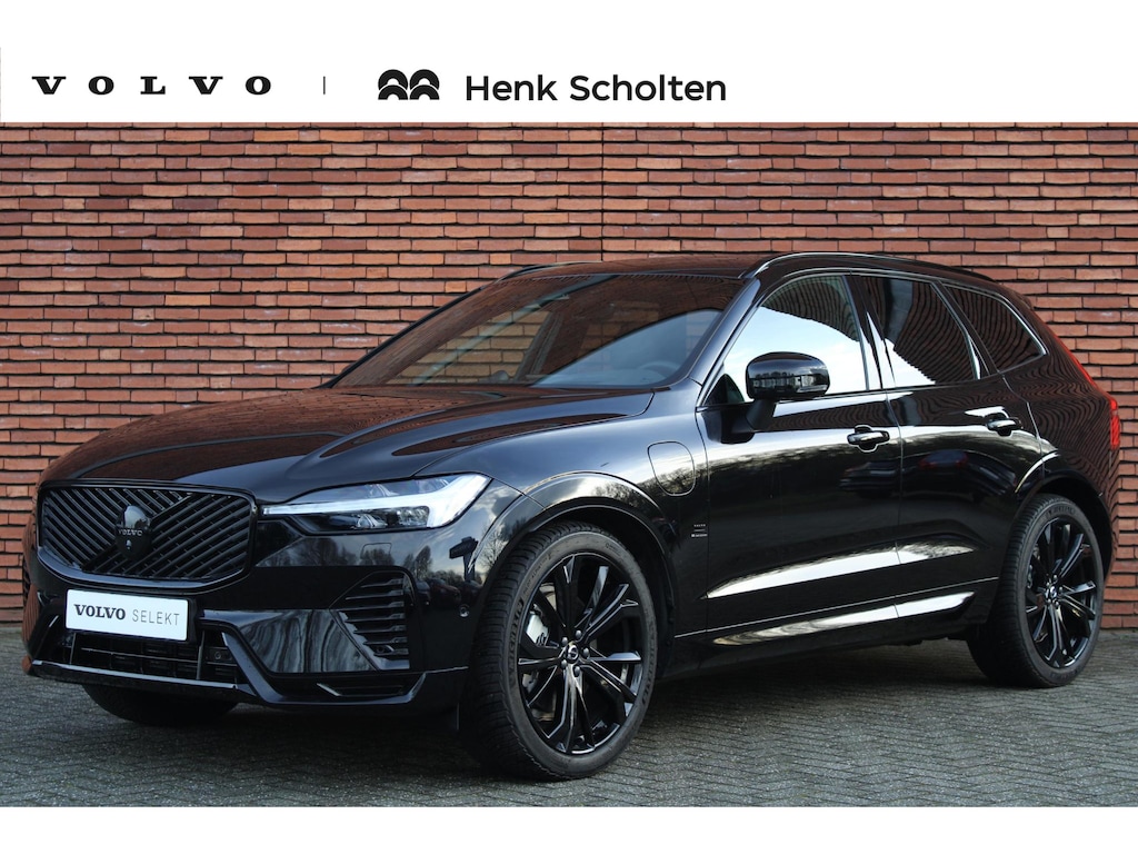 Volvo XC60 T6 Plug-in hybrid AWD Ultra Black Edition | Luchtvering | Panoramadak | Trekhaak | Verwarmbare voorstoelen, achterbank en stuurwiel | Head-up display | 360 graden camera | Premium audio by Harman Kardon | Apple carplay/Android auto