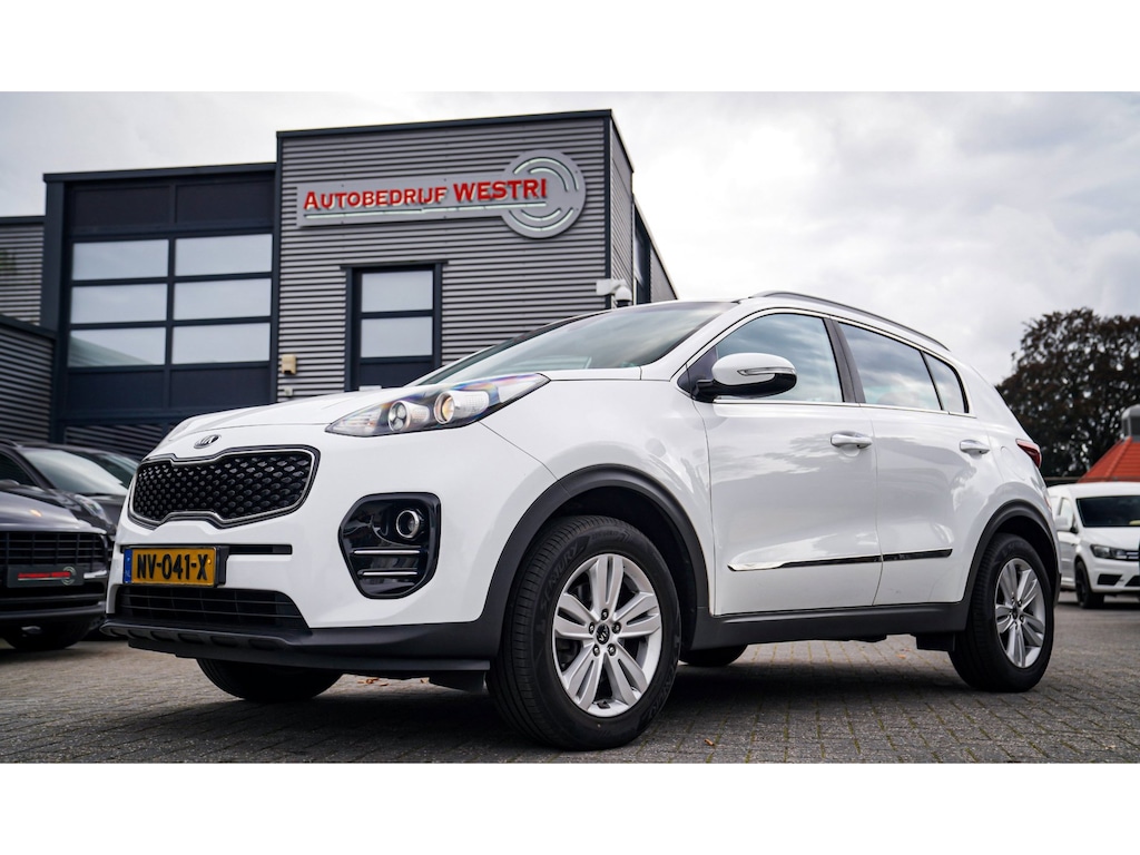 Kia Sportage 1.6 GDI DynamicLine | LED | Climatronic airco | Camera | Lane Assist | 6 bak | Koppeling vernieuwd | 100% onderhouden