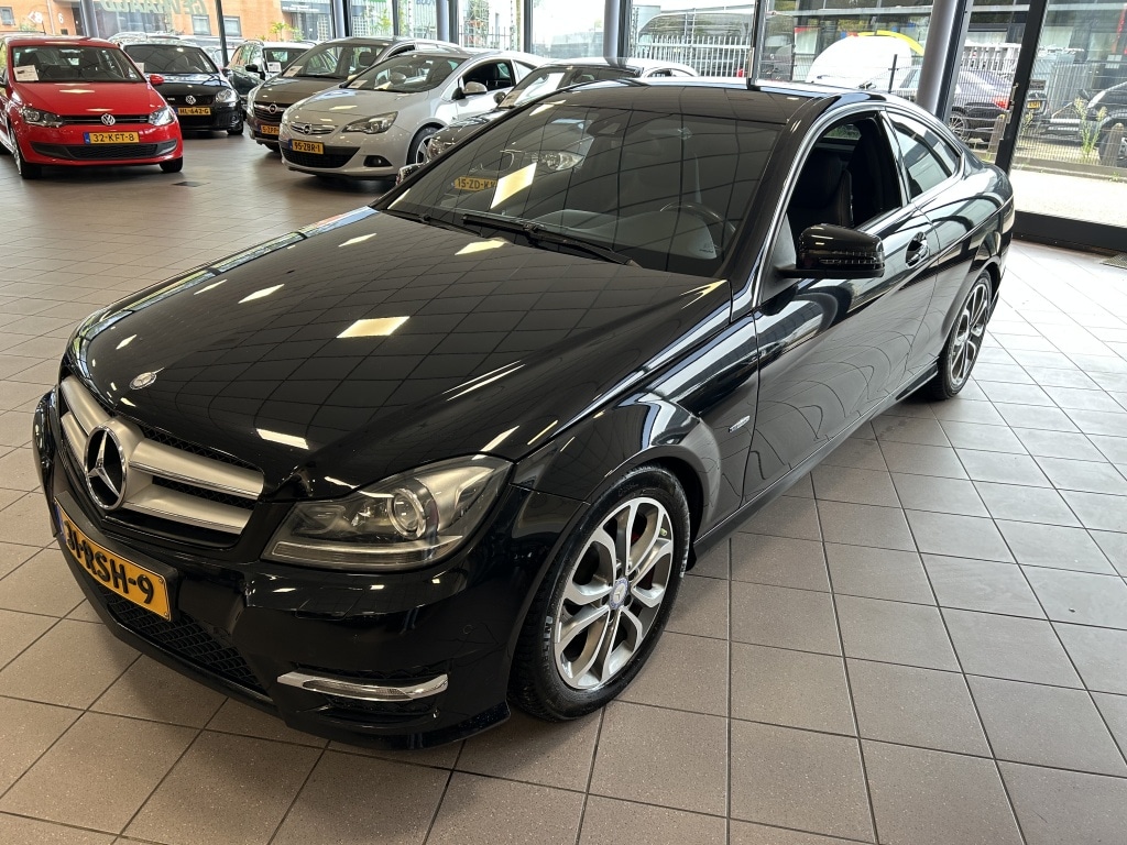 Mercedes-Benz C-klasse Coupé 180 AUTOMAAT NW ST BJ 2011 !!!