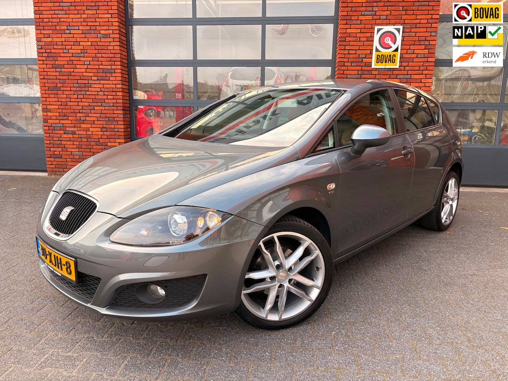SEAT Leon 1.2 TSI COPA BNS | Xenon | LED | Leer | 18 inch lichtmetalen velgen