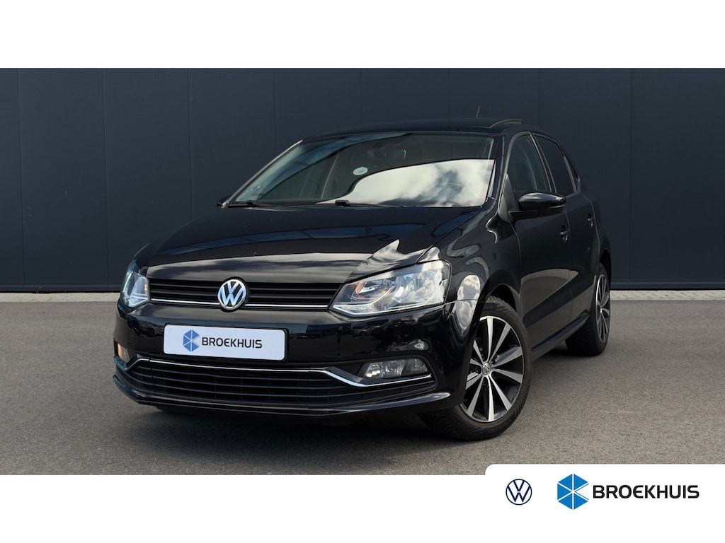 Volkswagen Polo 90pk 1.2 TSI Highline DSG | Panoramadak | Climate Control | Parkeerhulp V+A | Cruise Control | 16" |