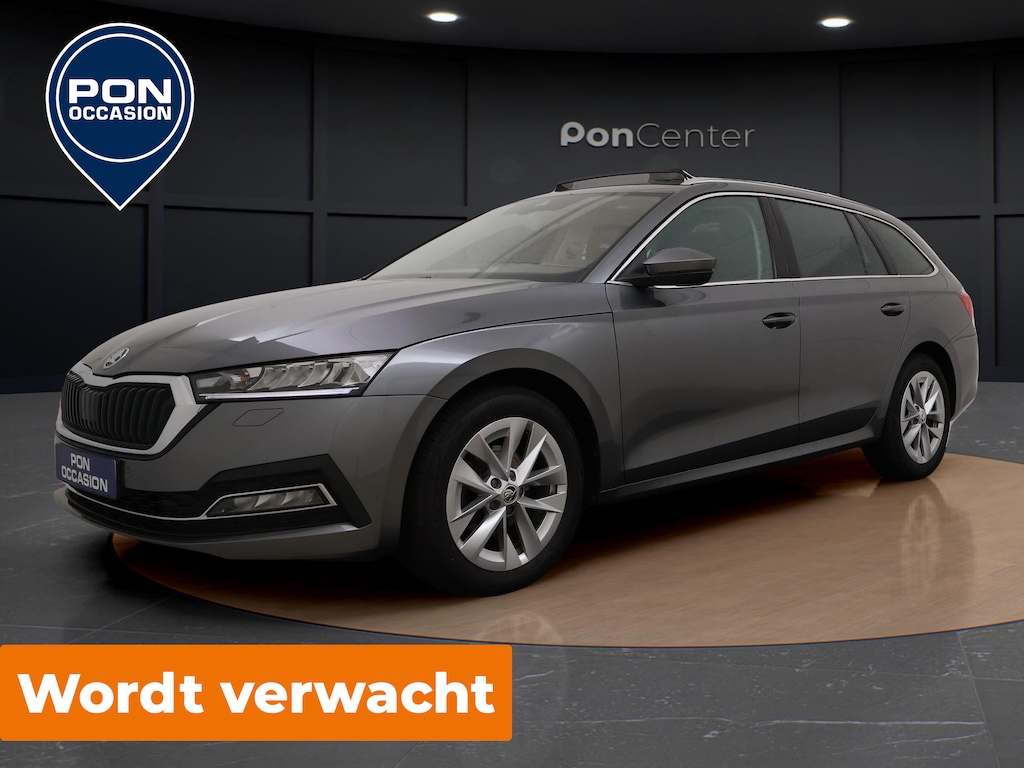 Skoda Octavia Combi 1.5 e-TSI Edition Plus | Pano Dak | Trekhaak | Side Assist | ACC | Elek. Achterklep | Stuur-/Stoelverwarming | Leder | Full LED | 17'' |