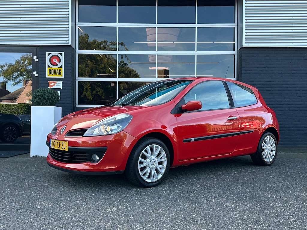 Renault Clio 1.6-16V Privilège, Airco, Radio, 3drs, APK, NAP