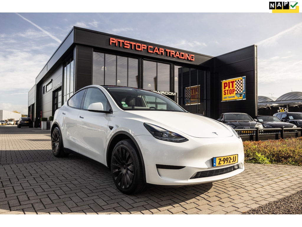 Tesla Model Y RWD 58 kWh, 239 PK, NL Auto, Autopilot, BTW Auto!