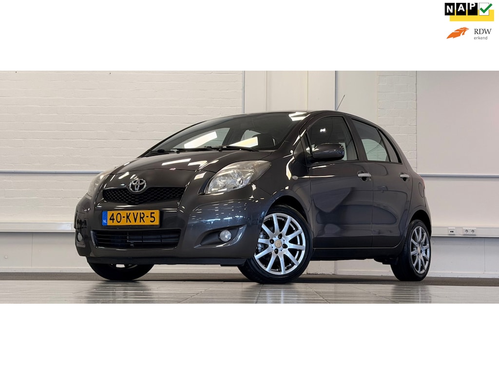 Toyota Yaris 1.3 VVTi Aspiration 2e Eigenaar Clima Trekhaak Mooi!