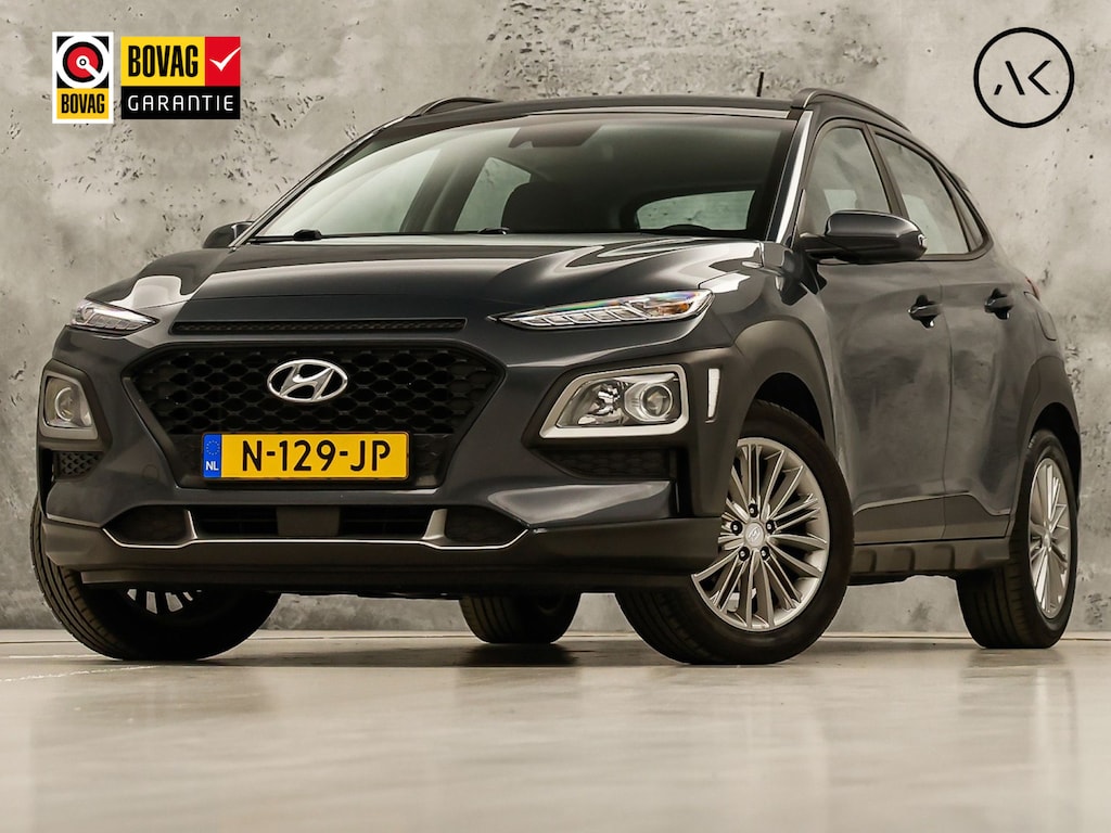 Hyundai Kona 1.0 T-GDI Sport (APPLE CARPLAY, STUUR/STOELVERWARMING, SPORTSTOELEN, CAMERA, LM VELGEN, CRUISE, NIEUWSTAAT)