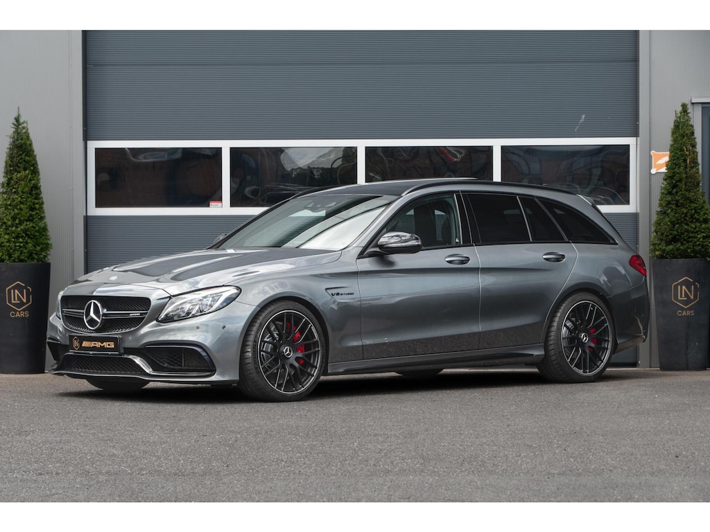 Mercedes-Benz C-klasse Estate AMG 63 S | Pano | HU| DAB | Camera