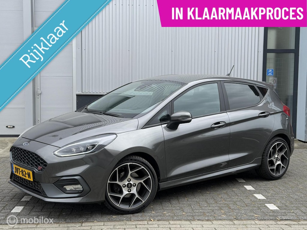 Ford Fiesta 200pk ST-3|RIJKLAAR|B&O|WINTERPKT|RECARO|CAMERA!