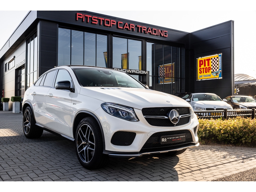 Mercedes-Benz GLE AMG 43 4MATIC, AMG, Pano, H&K Audio, Keurig!