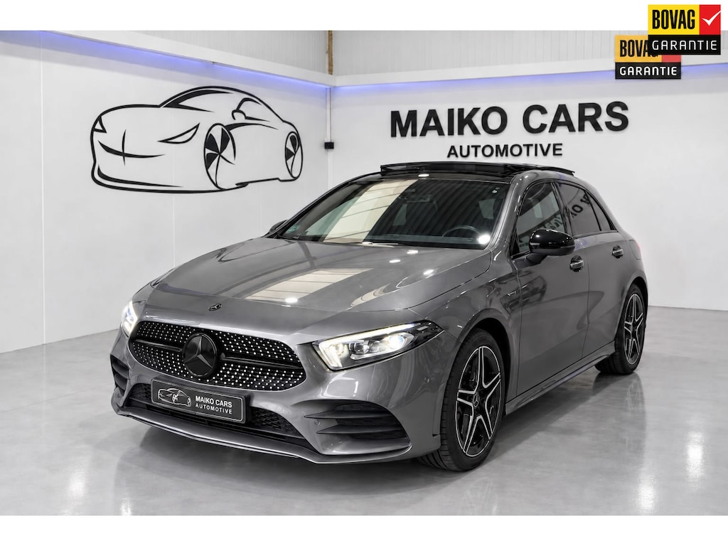 Mercedes-Benz A-klasse 250 e AMG Limited|PANO|Black Edition