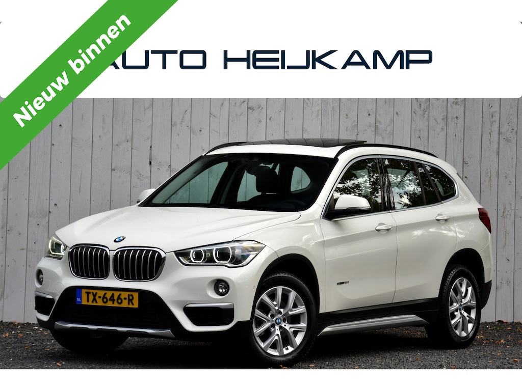 BMW X1 SDrive18i High Executive | Automaat | Pano-dak | Leer |