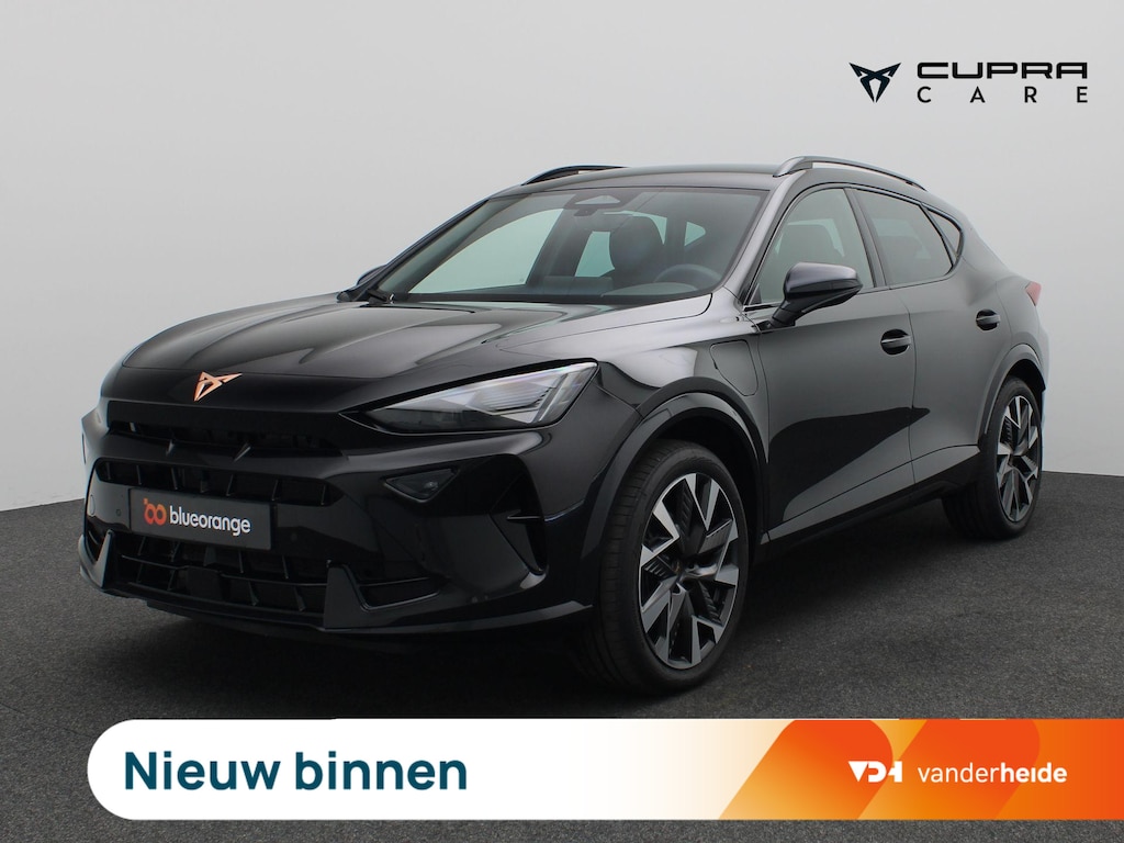 CUPRA Formentor 1.5 TSI e-Hybrid Business 204PK DSG Trekhaak, Achteruitrijcamera, 19" LM Velgen, Keyless, Navi via Apple Carplay/Android Auto, Stoel-Stuurverwarming