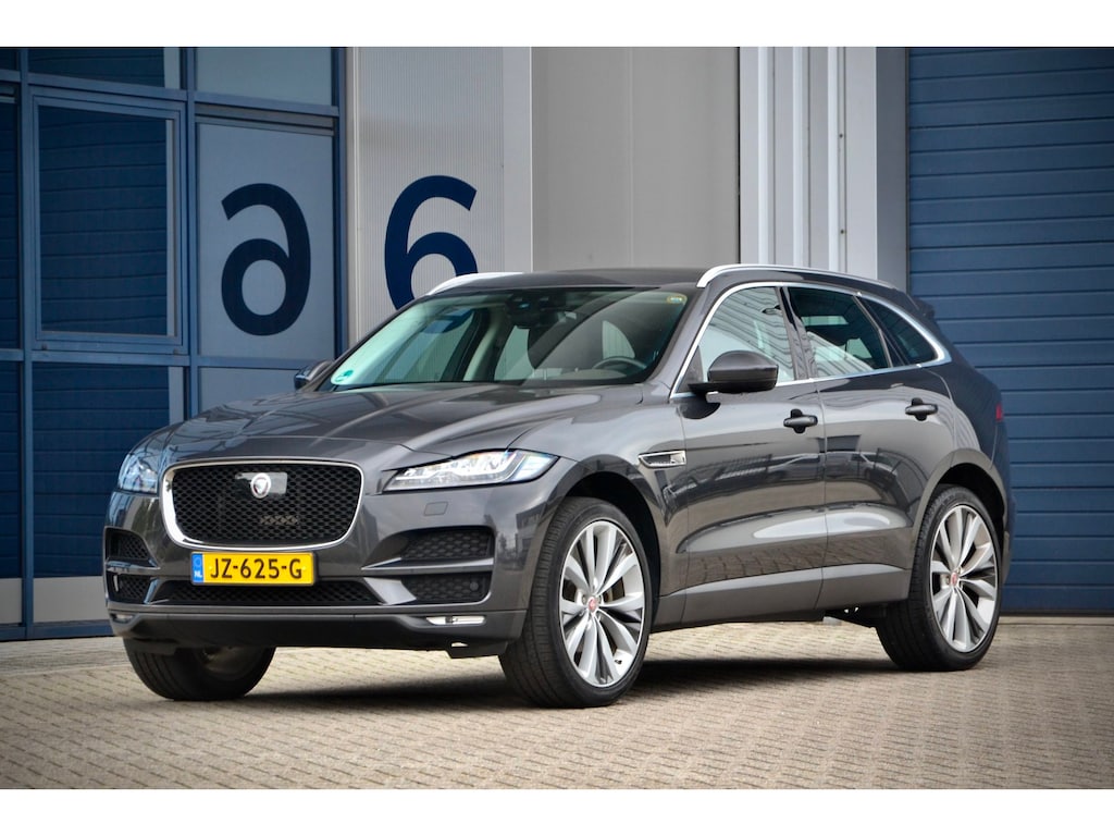Jaguar F-Pace 3.0 V6 S AWD Portofolio / NL Auto / 1e Eig. / Pano / 22" L.M. / Trekhaak / Full Option