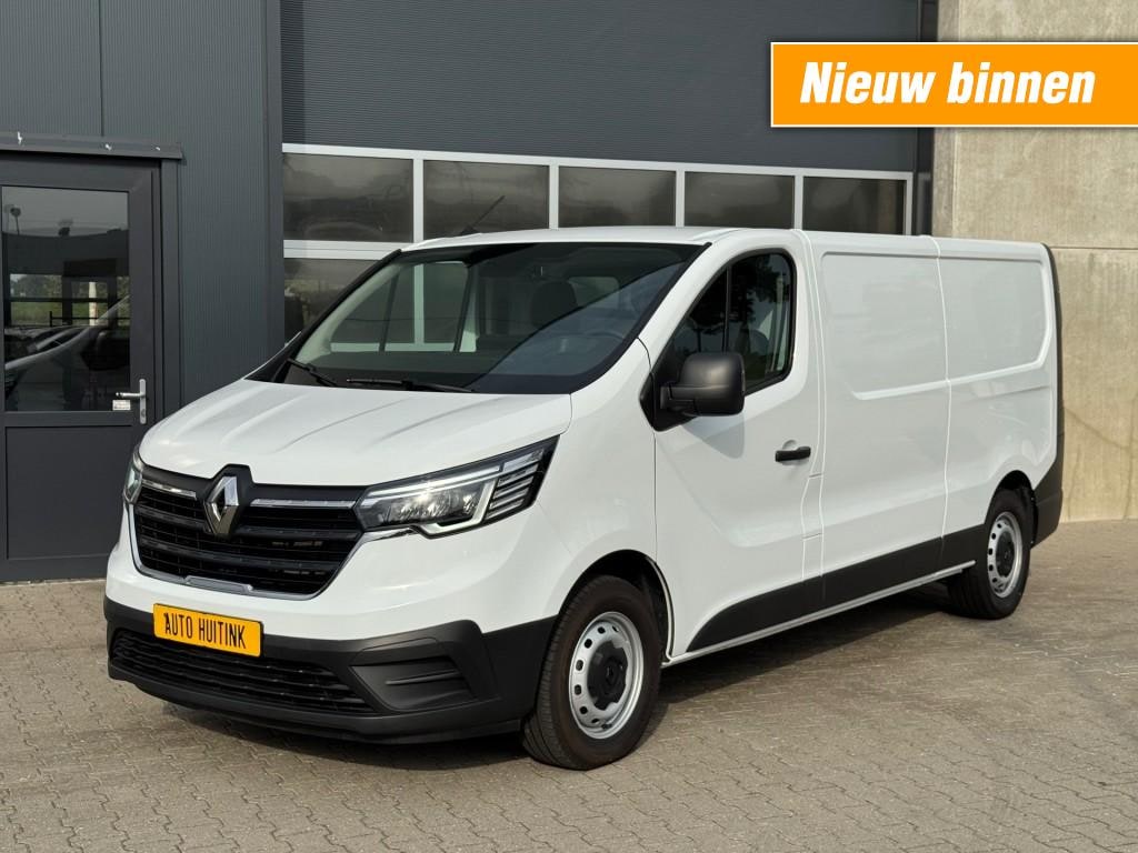 Renault Trafic 2.0 D 150pk  L2H1 Navi - carplay/android auto - bijr stoel - ramen achter + schuifdeur - trekhaak