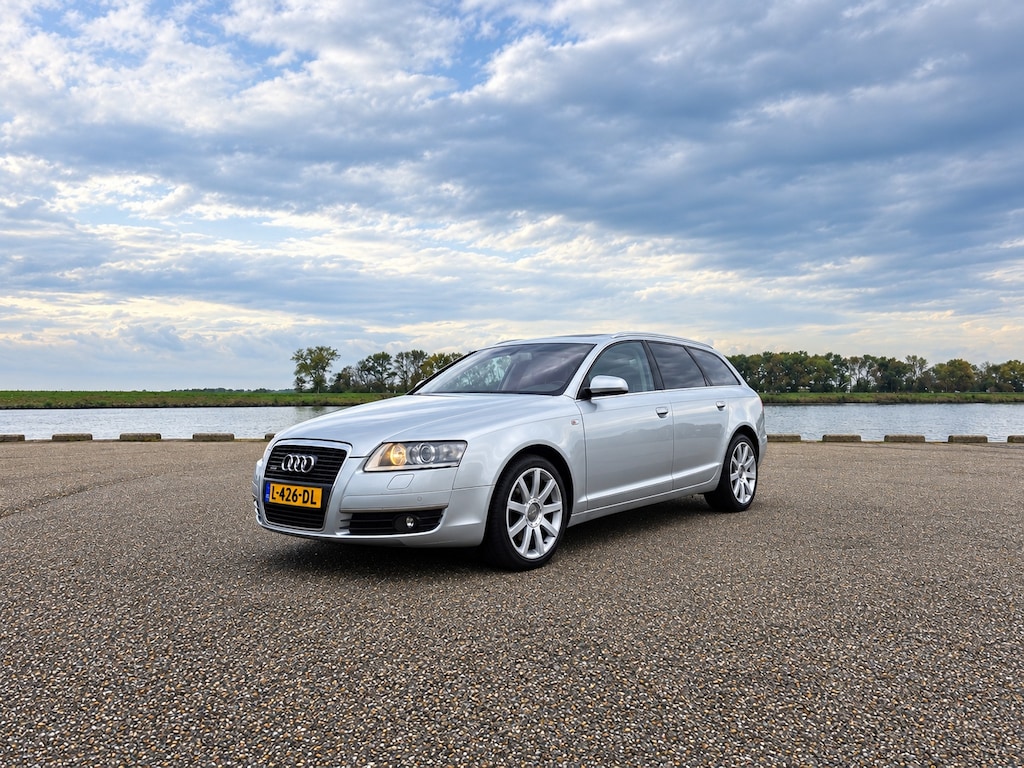 Audi A6 Avant 3.2 FSi quattro