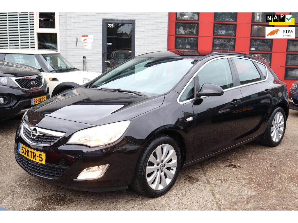 Opel Astra 1.6 Cosmo ,107.000 km , NL Auto , Nap