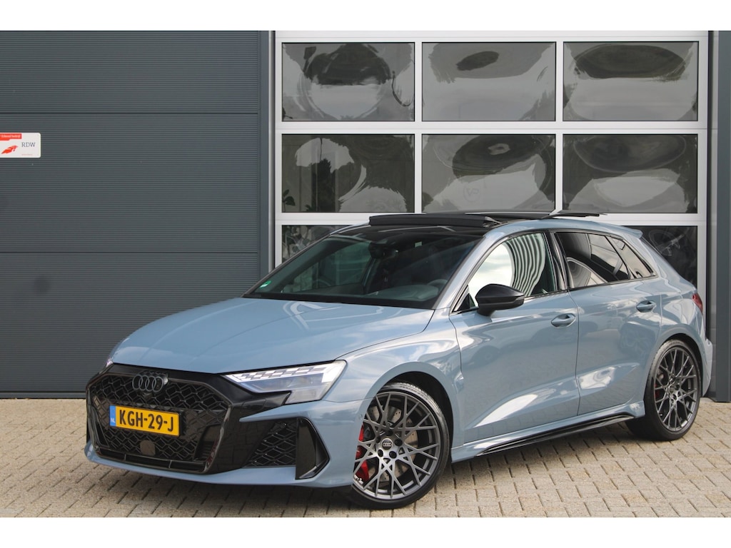 Audi RS3 Sportback 2.5 TFSI Quattro | Pano | Sonos | HUD | ACC