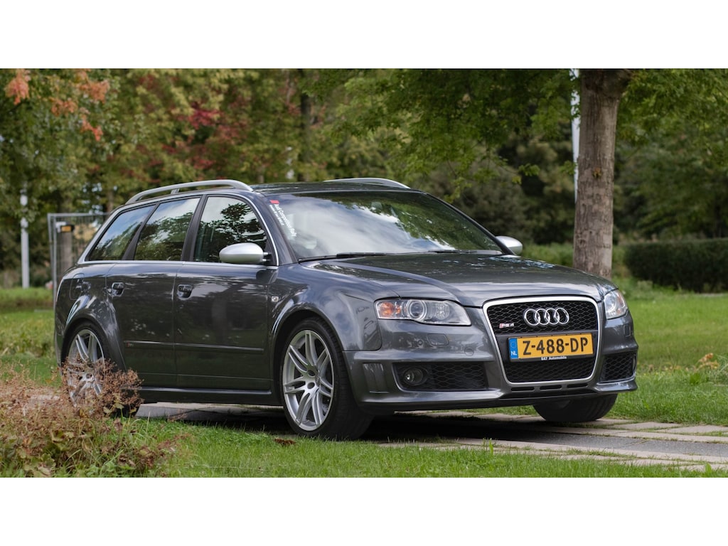Audi RS4 avant 4.2 V8 B7 quattro