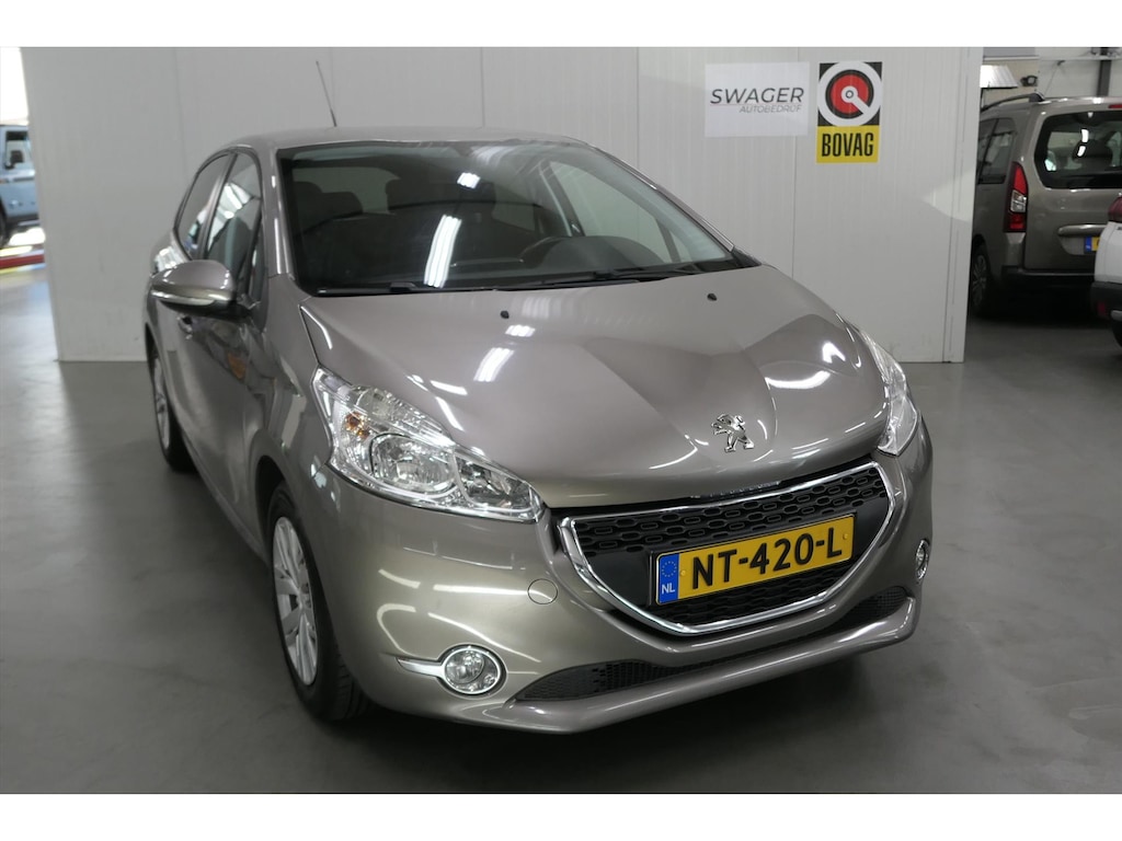 Peugeot 208 1.2 VTi 82PK 5D Active (Goed onderhouden)