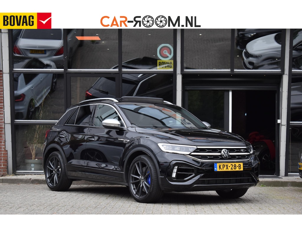 Volkswagen T-Roc 2.0 TSI 4Motion R Pano Akra Lane Camera ACC Trekhaak