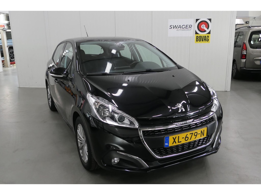 Peugeot 208 1.2 Puretech 82pk Signature (Goed onderhouden&Trekhaak)