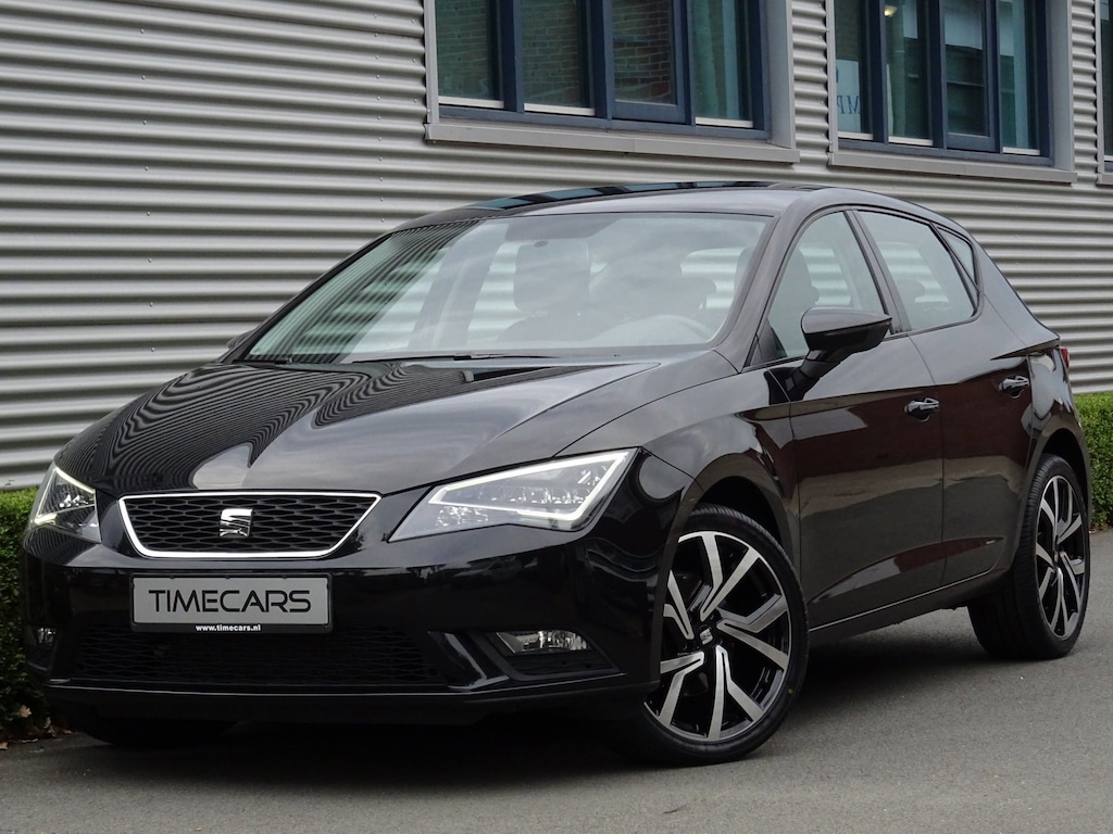 SEAT Leon 1.2 TSI 105 PK Style LED Koplampen Carplay Climate Cruise