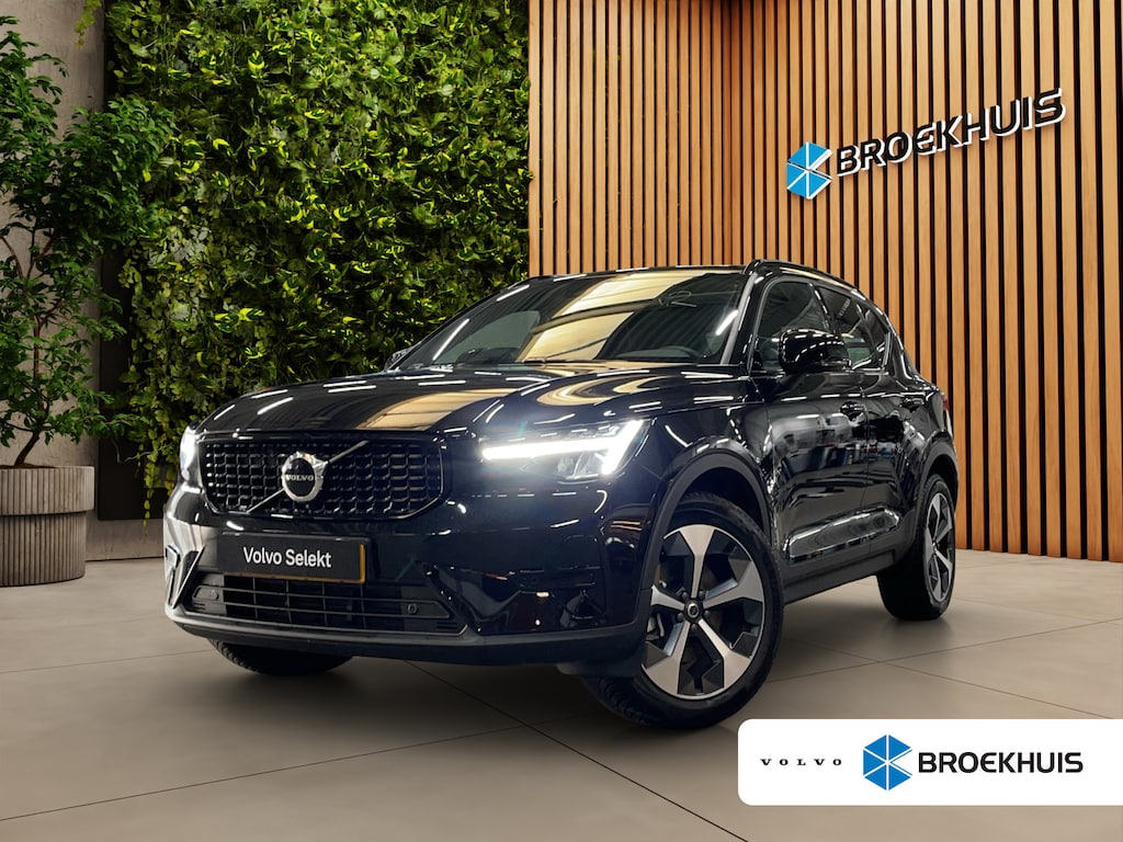 Volvo XC40 2.0 B4 Plus Dark