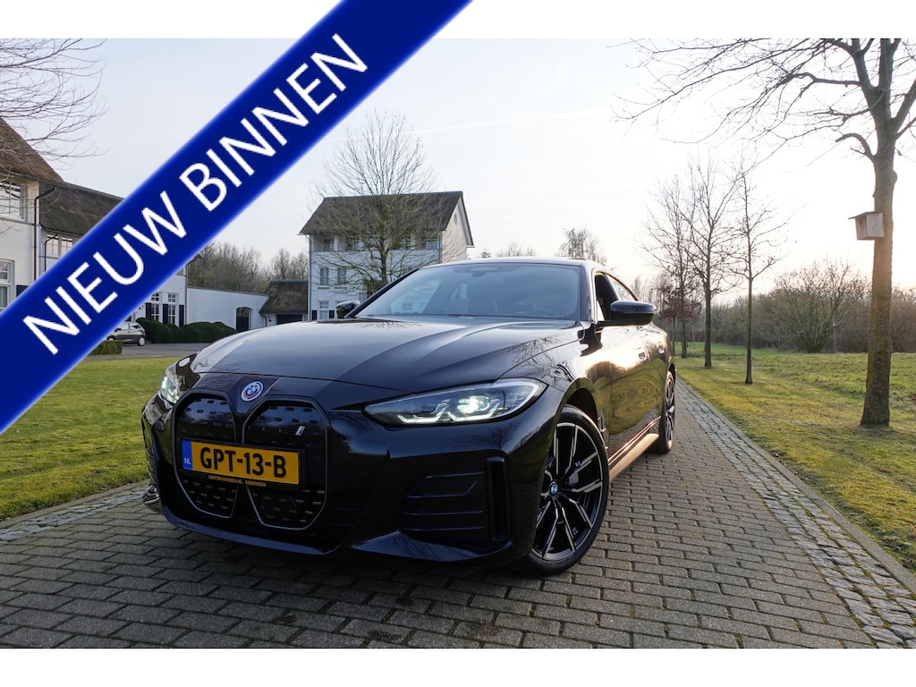 BMW i4 eDrive35 High Executive 70 kWh | Harman Kardon | Head-Up | LED | Schuif/Kanteldak | Adaptive Cruise | Leder |