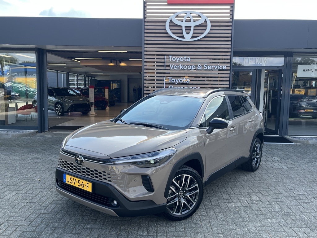 Toyota Corolla Cross Hybrid 140 Dynamic | All Seasons