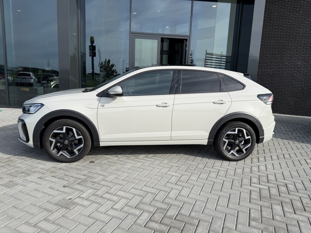 Volkswagen Taigo 1.5 TSI R-Line Edition | Pano | Camera | Stoelverwarming |