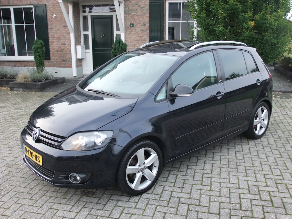 Volkswagen Golf Plus 1.2 TSI Highline BlueMotion , Pdc V+A , Schuifdak , Ecc, Cruise enz.