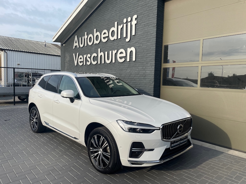 Volvo XC60 2.0 T6 Plug-in hybrid AWD Ultra Bright pano head up 360° camera