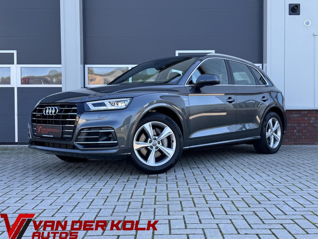 Audi Q5 55 TFSI E Quattro Competition | Digital Cockpit | Geruit Leder | Full LED | CarPlay | Climate | Navigatie | Adaptive Cruise
