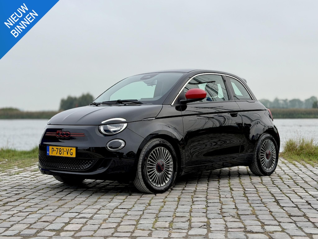 Fiat 500e RED 42 kWh *SOH 92%* Carplay|Digital Dash|LM 16"