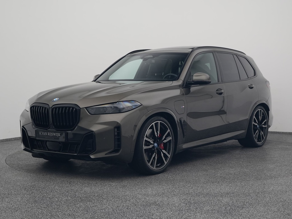 BMW X5 xDrive50e M-Sport | PANO | CAMERA | LUCHTVERING | STOELVERW.