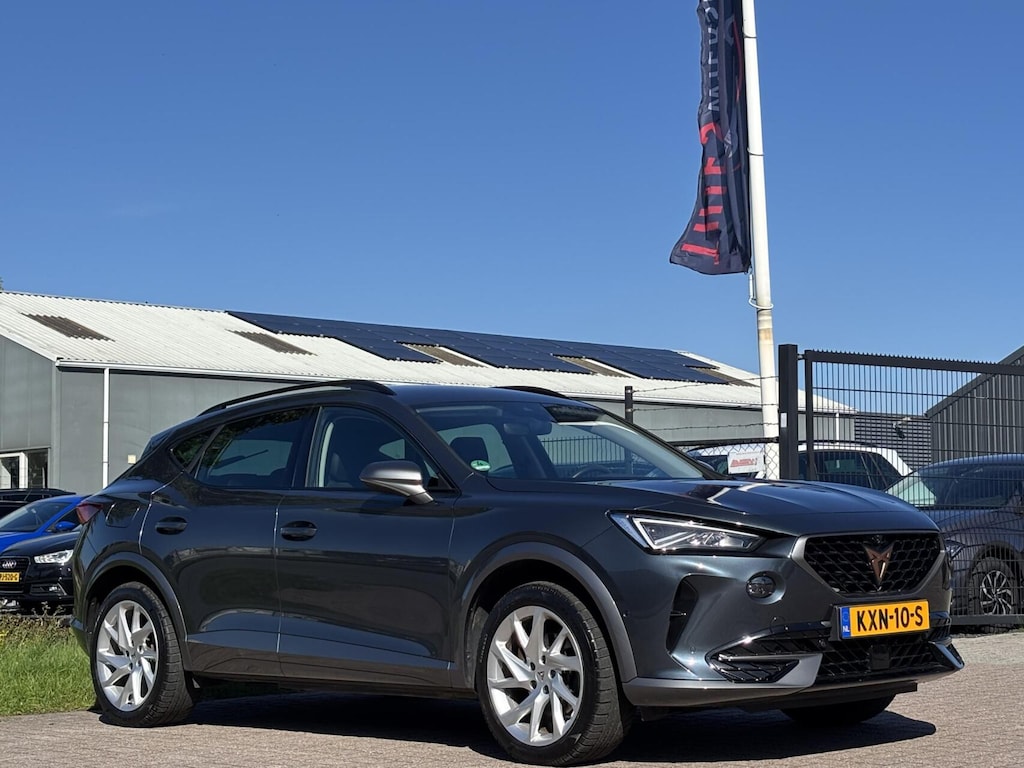 CUPRA Formentor 1.4 e-Hybrid Business