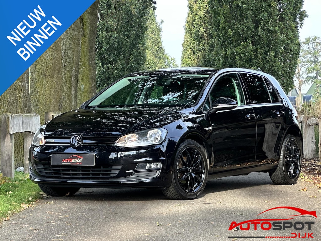 Volkswagen Golf 1.0 TSI Connected Series Apple Carplay