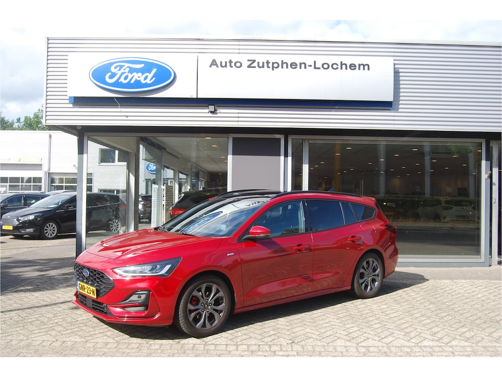 Ford Focus Wagon 1.0 EcoBoost Hybrid 155pk ST Line X Automaat | PANO.DAK | ADAPTIEF CRUISE | AGR SPORTSTOEL |  WINTERPACK | CAMERA |