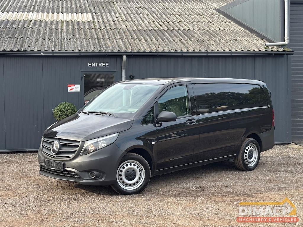 Mercedes-Benz Vito 119 CDI L2H1 - automaat - 2500 kg trekhaak - airco - zwart - 3 persoons cabine - 2.0L diesel - euro 6